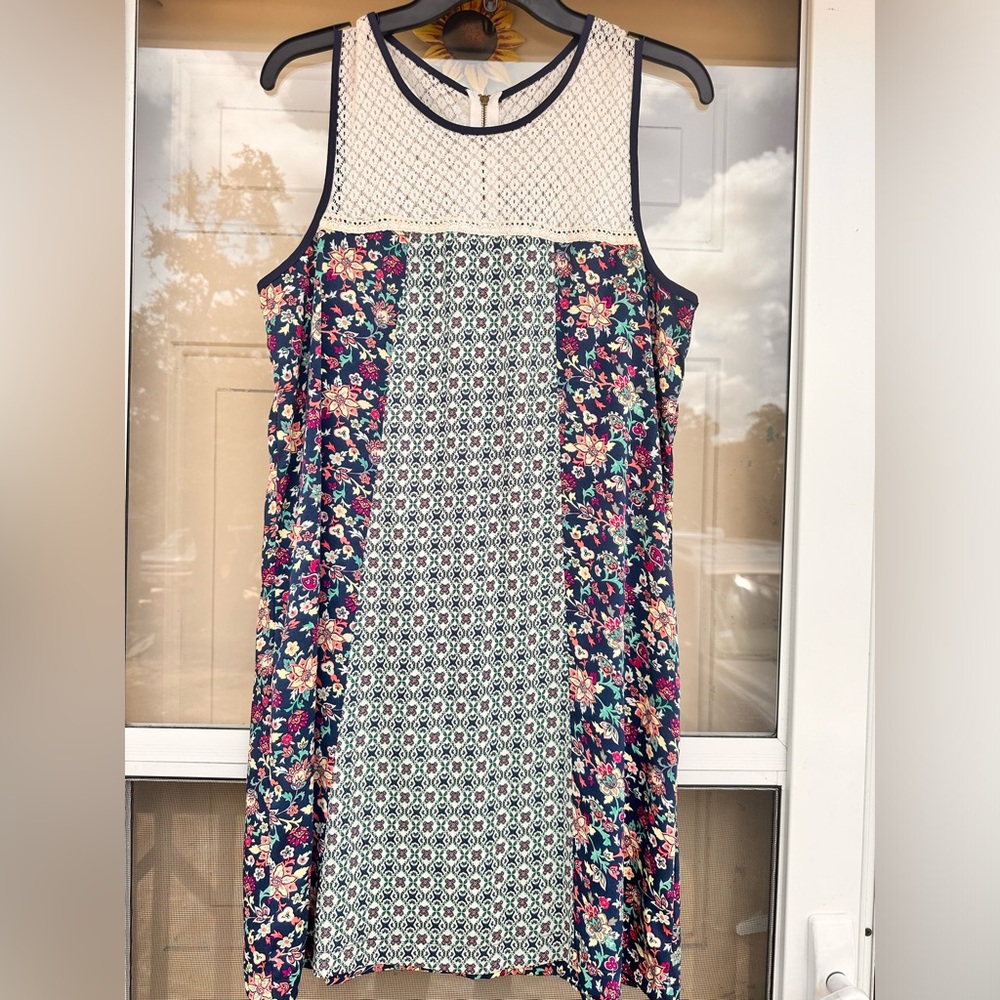 Petite Large xhilaration floral dress, like new